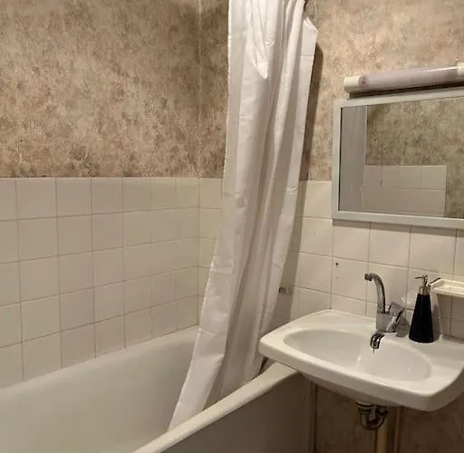 Apartment Le Studio: Agreable Logement Riorges